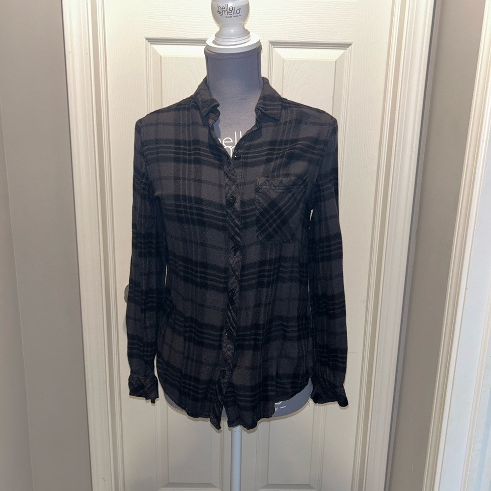 BeachLunchLounge Black Plaid Shirt